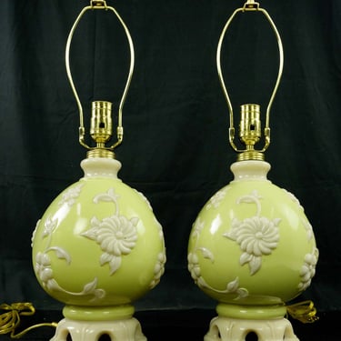 Pair of Vintage Daisy Green & White Alacite Table Lamps
