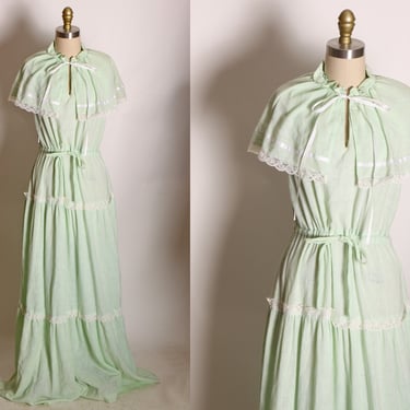 1970s Mint Green Draped Collar White Lace Trim Prairie Cottagecore Dress by PBJ -L 