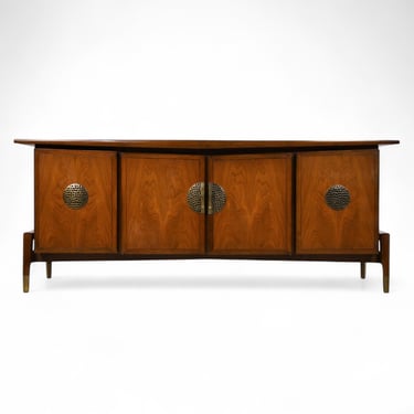 Helen Hobey Baker Vintage Mid Century Modern 9 Drawer Lowboy Dresser c. 1960s 