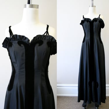 Late 1930s Fashion Originator's Guild Black Silk Faille and Velvet Evening Gown 