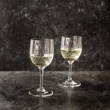 Petite Cut Crystal Wine Glass Set of 4