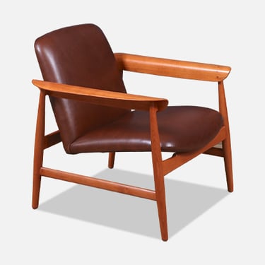 Finn Juhl Model BO-118 Cognac Leather & Teak Lounge Chair