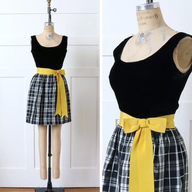 vintage 1960s holiday mini dress • mod black & white taffeta party dress with yellow bow 
