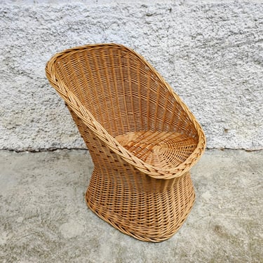 Vintage Wicker Chair / Retro Rattan Brown Chair/ Vintage Furniture/ Entryway Furniture/ Egg Bucket Chair / Balcony Seating/ Yugoslavia/  70s 