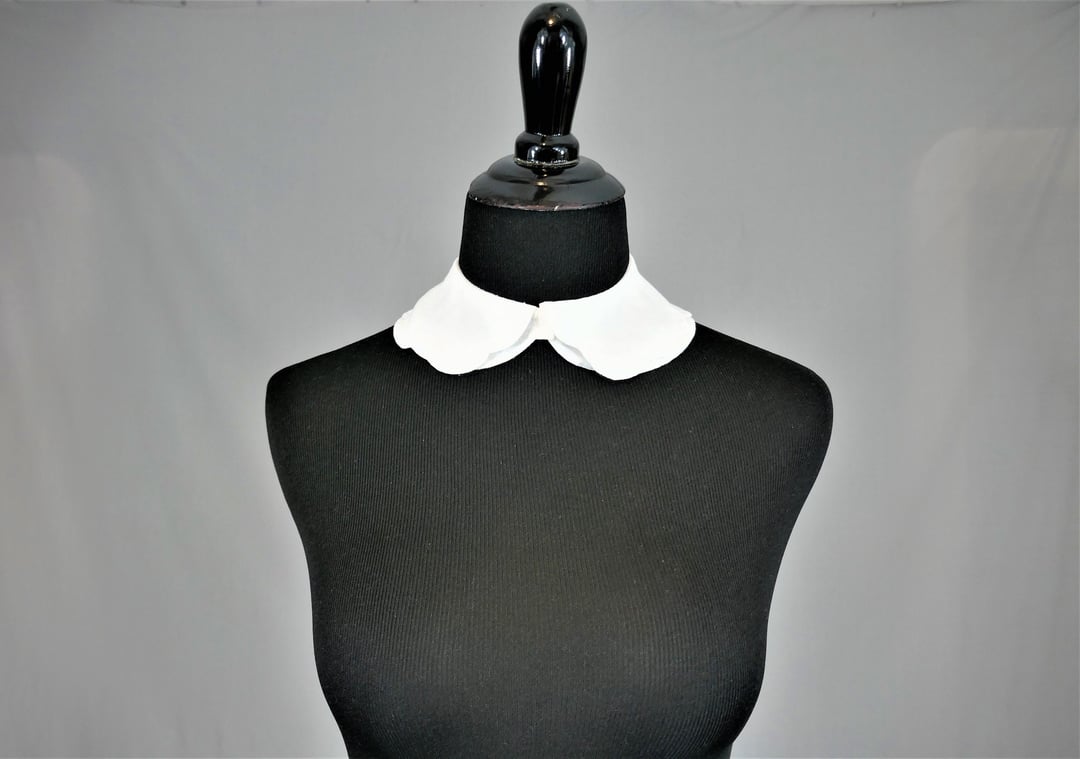 Vintage White Collar - Scalloped Edge - Tucker by Fran & | Whirlgig ...