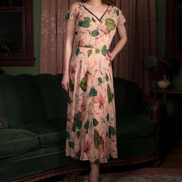 1940s Dress - Dramatic Late 40s Tropical Floral Printed Dress in Pink Chiffon with Built in Slip 