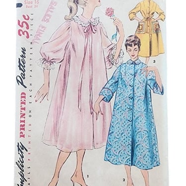 Vintage 50s Sewing Pattern ORIGINAL: Duster Negligee Housecoat Simplicity 4972 