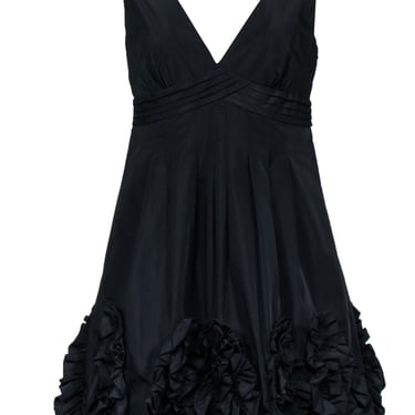 BCBG Max Azria - Black A-Line Empire Waistline V-Neckline Cocktail Dress w/ Ruffles Hem Sz 8