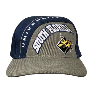 Vintage 90s Lee Sport/Nutmeg Mills University of South Florida Bulls Embroidered SnapBack Hat Cap 