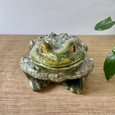 VIntage Frog - Arnel's Ceramic Bullfrog - Ceramic Toad - Porch/Garden Decor - Green Lifelike Frog - Nature Inspired Home Decor 