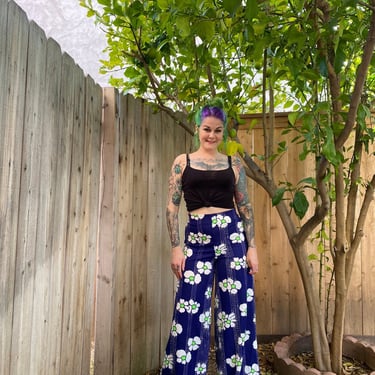 Vintage 1970’s Blue and White Floral Bell Bottoms 