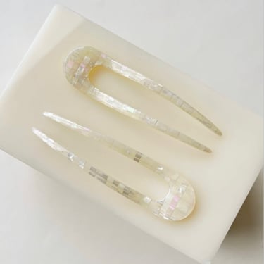 Machete Hair Pin in Opalite Shell Checker