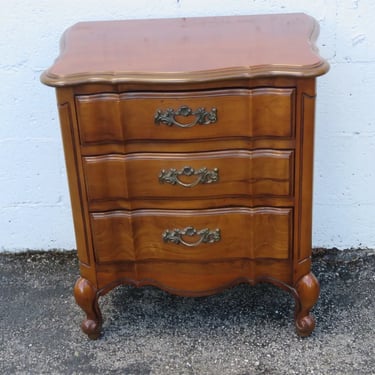 French Carved Cherry Large Nightstand Side End Bedside Table Commode 5136