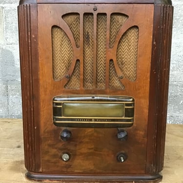 GE 1936 Colorama Radio (Seattle)