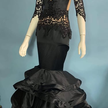 80's COUTRE Vintage gown, 80s mermaid gown, black lace cocktail dress, avant-garde vintage gown, museum wearable art couture dress small 