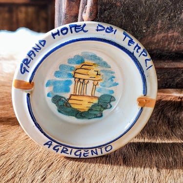 Hand Painted Majolica Dish/Ash Tray Agrigento Italy, Valle dei Templi 