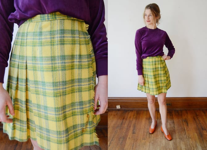 1960s Lime Green Plaid Skirt - XS 