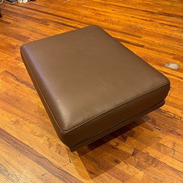 Contemporary Top Grade Brown Leather Ottoman with Walnut Legs