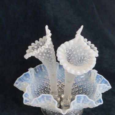 Fenton Art Glass White Opalescent Diamond Lace Ruffled 3 Horn Epergne Vase 3663B