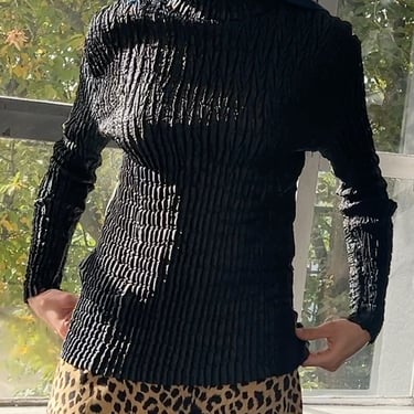 Black Textured Mockneck