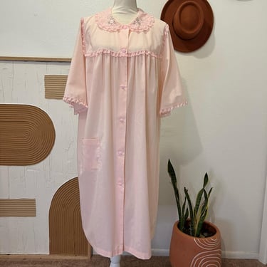 Vintage 1970s Pink Sears Embroidered Lace Collar USA made House Robe 