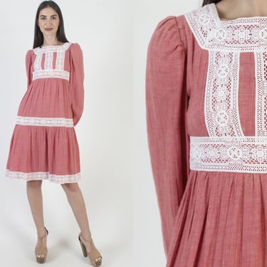 Vintage 70s Prairie Dress, White Crochet Lace, Knee Length Skirt, Cottagecore Hippie Style 