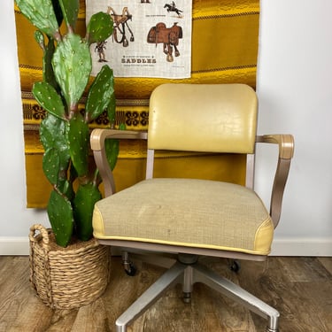 Mid Century 1960s Steelcase Rolling Tanker Style Office Chair 