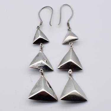 Mod 70's sterling puffy triangle dangles, dimensional 925 silver graduated pyramid swing earrings 