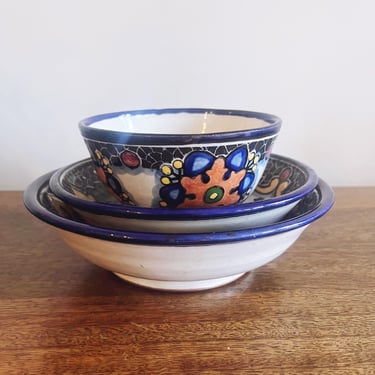 Vintage Casa Rugerio Puebla Mexico Hand-Painted Bowls - Set of 3 