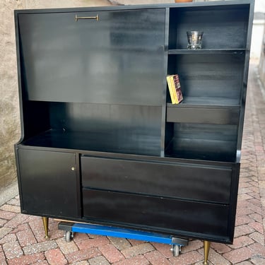 McCobb-Style Bar/Shelf Unit