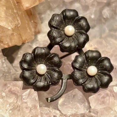 Antique Mourning Jewelry Black Floral Brooch Jet Flower Victorian Jewelry 1800s 