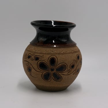 vintage Mexican pottery vase 