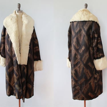 1920s Coat / 20s Gold Lamé and Ermine Fur Flapper Coat 