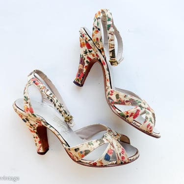 1950s Colorful Floral Asian Design Heels | 50s Beige Print Ankle Strap Heels | 
