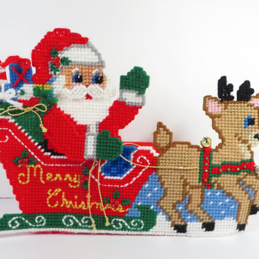 Vintage Plastic Canvas Needlework Santa Claus Christmas Card Holder 