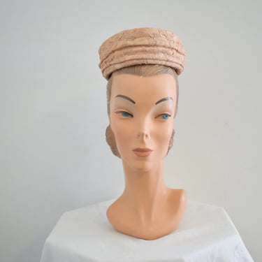1940s/50s Pink Lace Pillbox Hat 