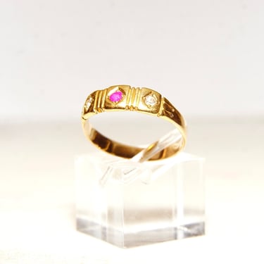 Vintage Men's 10K Gold Synthetic Ruby Diamond Ring, Embellished Yellow Gold Band, Pink Gemstone, Diamond Accents, Size 8 1/2 US 