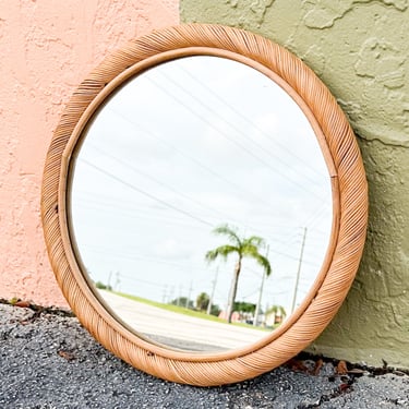 Petite Round Rattan MIrror