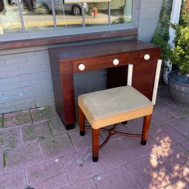 American Art Deco Mahogany Walnut Gilbert Rohde ladies vanity 