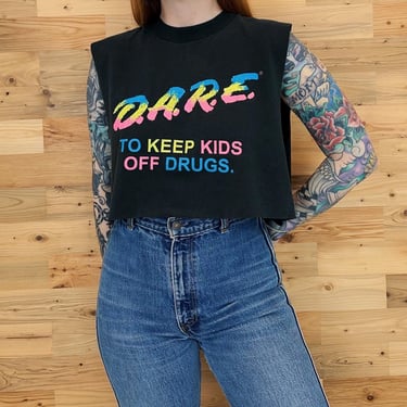 Vintage Cropped D.A.R.E. Dare To Keep Kids Off Drugs Sleeveless Tank Crop Top Tee Shirt T-Shirt 