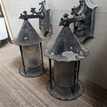 Vintage Outdoor Cast Aluminum Sconce Pair 7 x 15.5 x 8