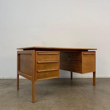 1960s Danish Modern Oak Executive Desk 
