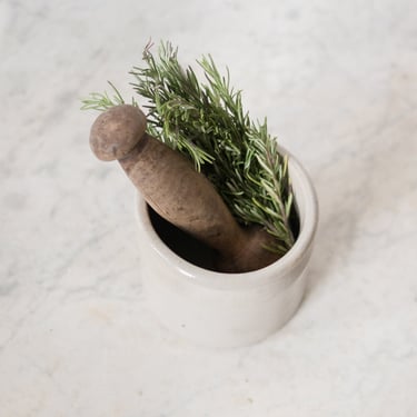 Stoneware Confiture Crock with Wood Pestle