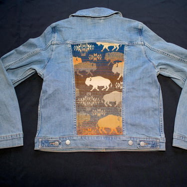 LEVI JEAN Jacket - Women's XL - Levi's Trucker Denim Jacket customized with Pendleton Wool Prairie Rush Hour - White Buffalo 