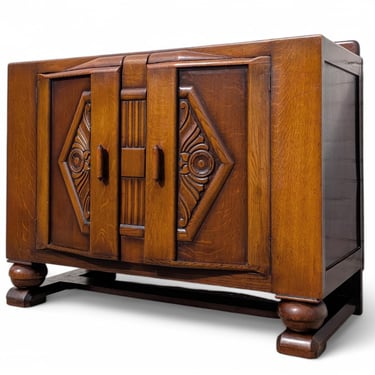 English Oak Buffet Circa 1930s 