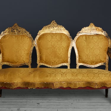 19th Century Ventian Sofa, in Old Yellow Silk Damacus