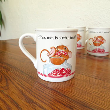 Vintage Cute Christmas Mouse Ceramic Coffee Mug 