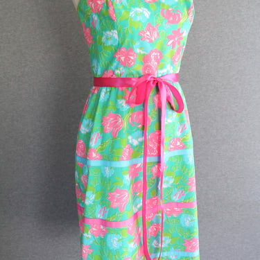 The Lilly - 1970s - Lilly Pulitzer - Cotton Sundress - Floral - Hot Pink / Green 