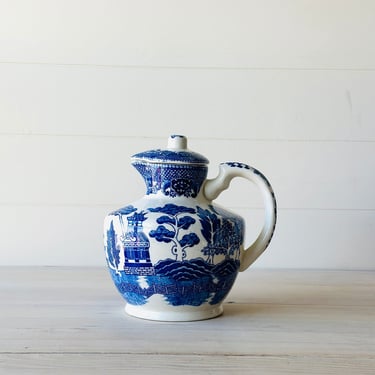 Vintage Blue Willow Pitcher With Lid 