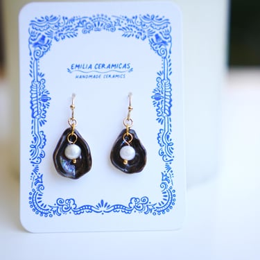 Dark Oyster Ceramic Earrings, Oyster Beach Charms, Ocean Charm Necklace, Hand Painted Earrings, Hand Crafted Jewelry, Freshwater Pearl 